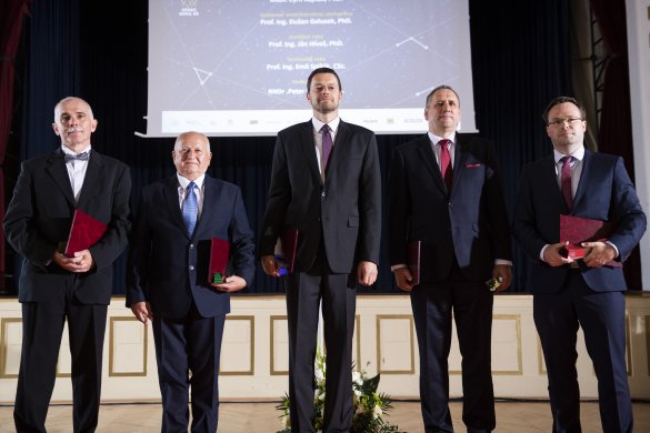 vedec-roka-2019